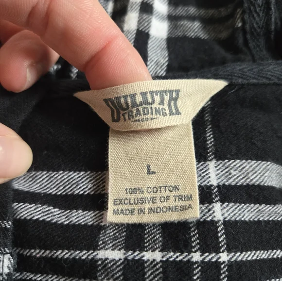 Carhartt Flannel Hoodie NWOT - Picture 2 of 2